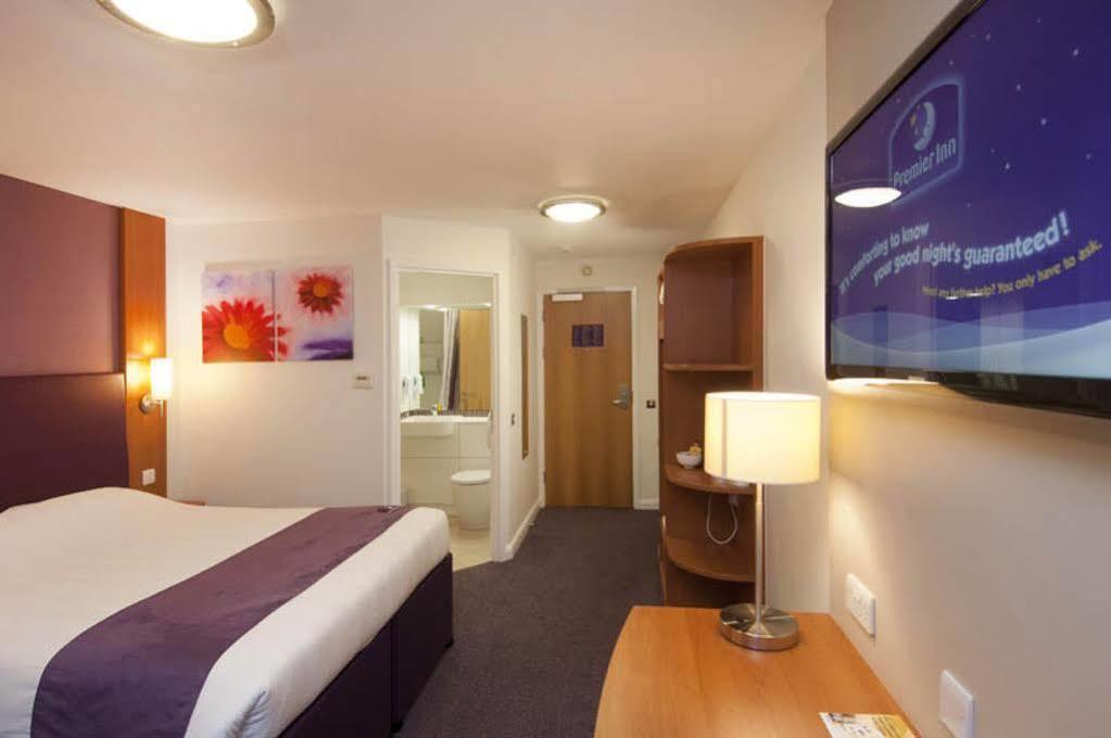 Premier Inn London Dagenham Dış mekan fotoğraf