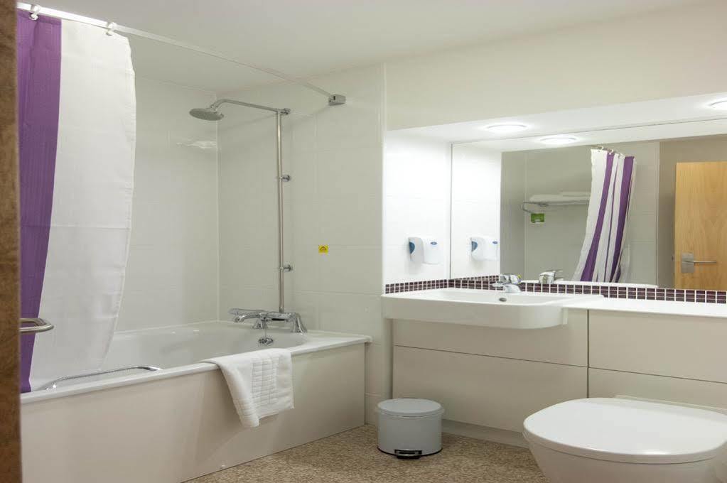 Premier Inn London Dagenham Dış mekan fotoğraf