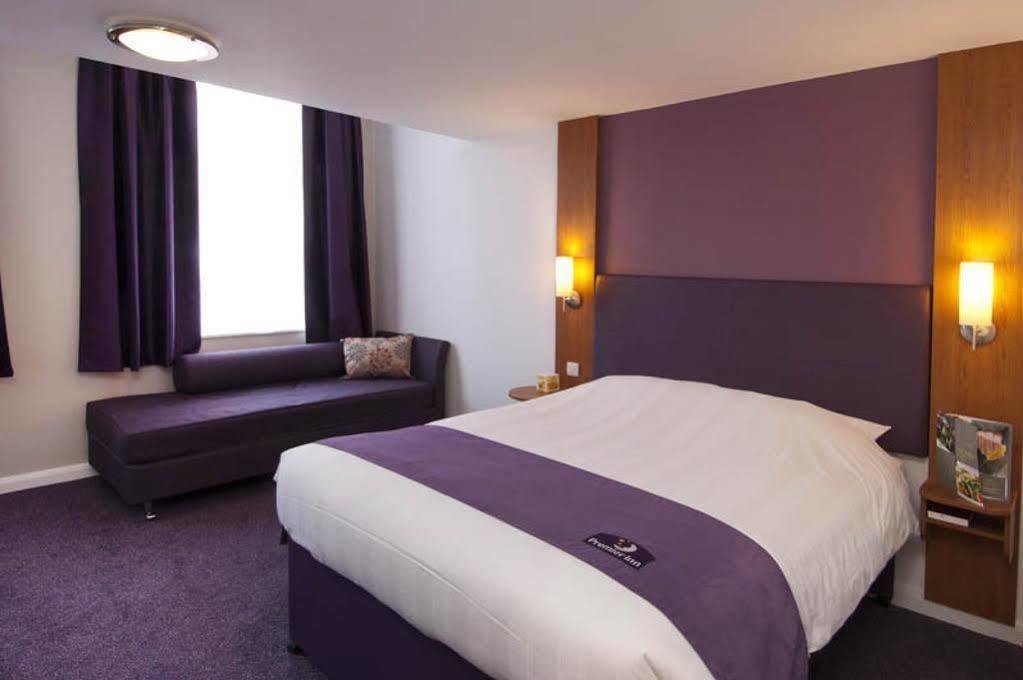 Premier Inn London Dagenham Dış mekan fotoğraf